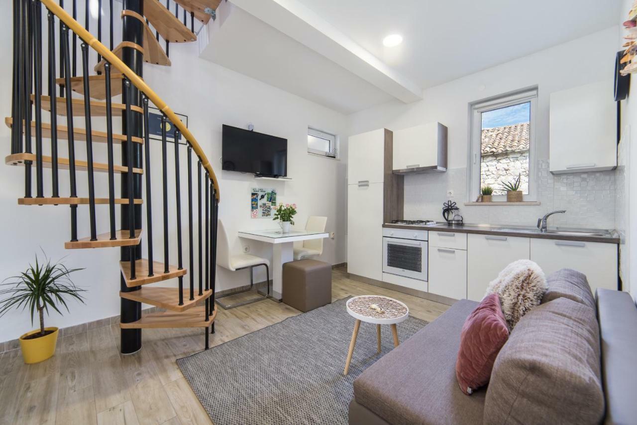 Studio Apartment Finta Rogotin Экстерьер фото
